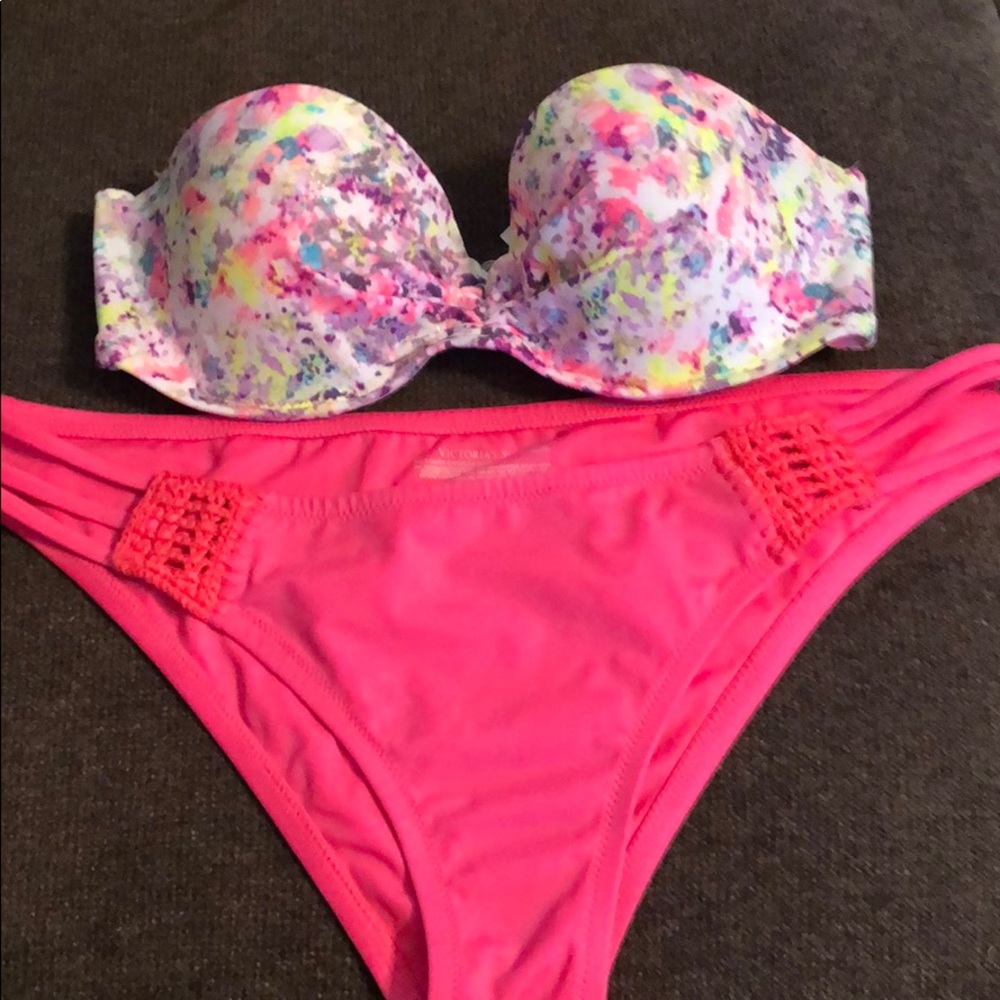 Victoria secret baiting suit 34/C/L